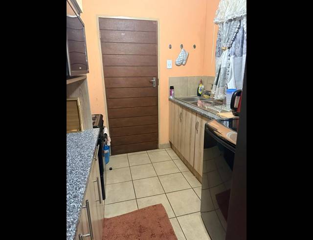 3 BEDROOM HOUSE FOR SALE IN SKY CITY
